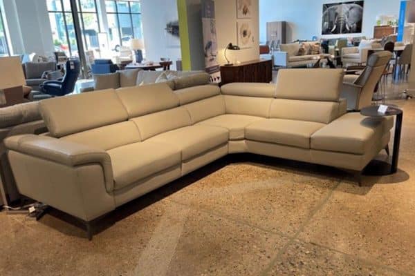 Max Divani Alfa Sectional Instock