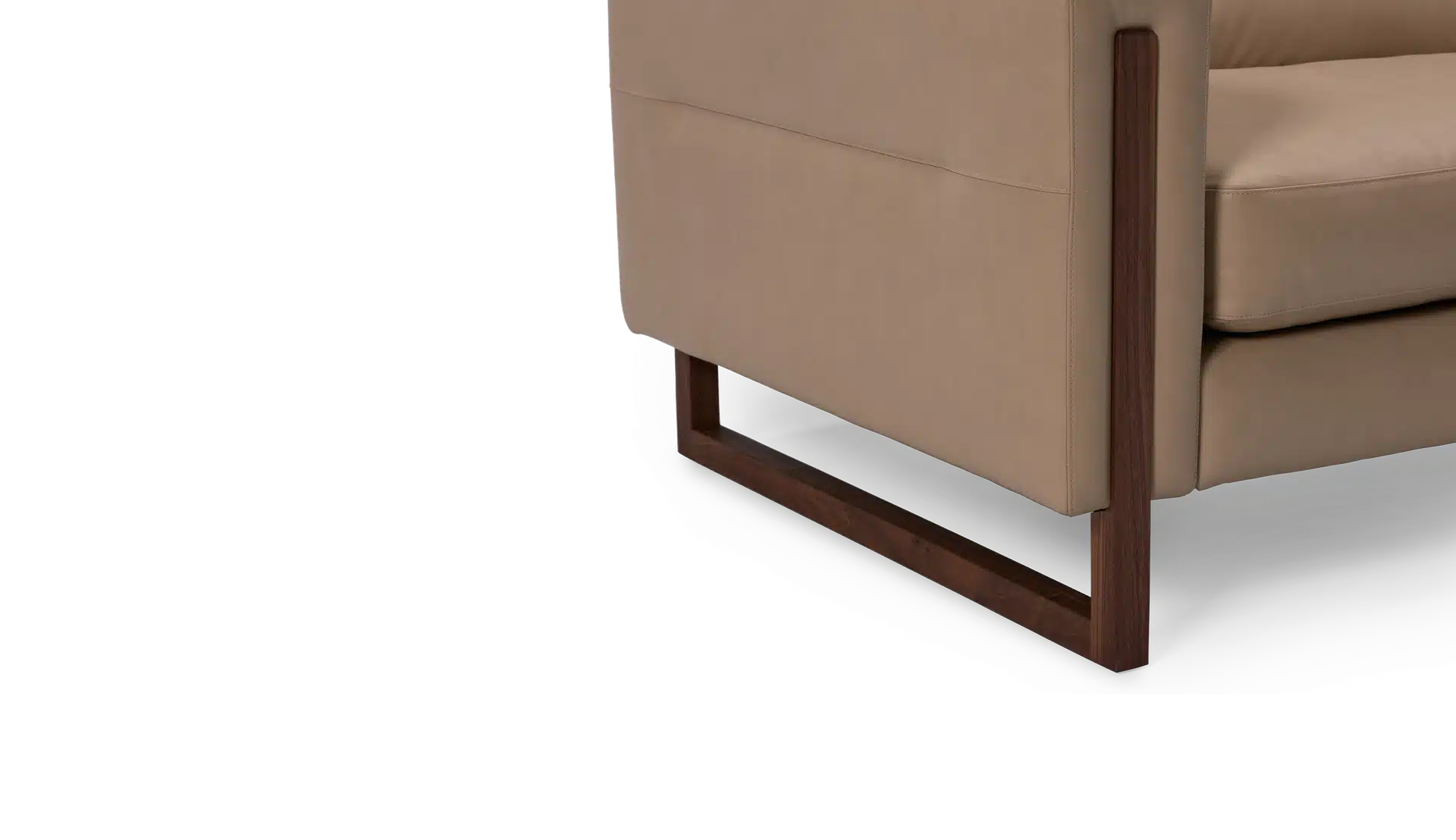 Brookes Sofas D1 77696 Classic Buff Detail 2 Pdp Desktop