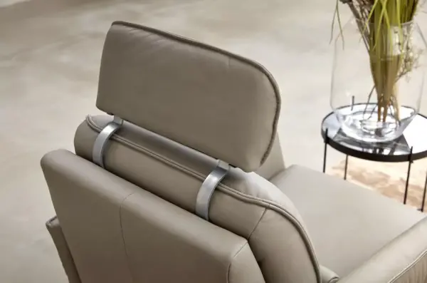 Csm 8536 07 Himolla Aura Chair E5e95d62f0