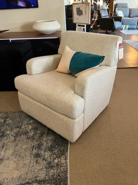 019a27e7 Ec8f 79e8 86fb C069df76ed37