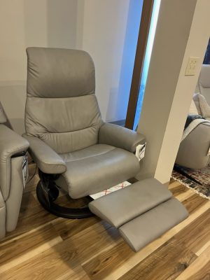 019a324c F944 722d 8494 E2b9baa82021